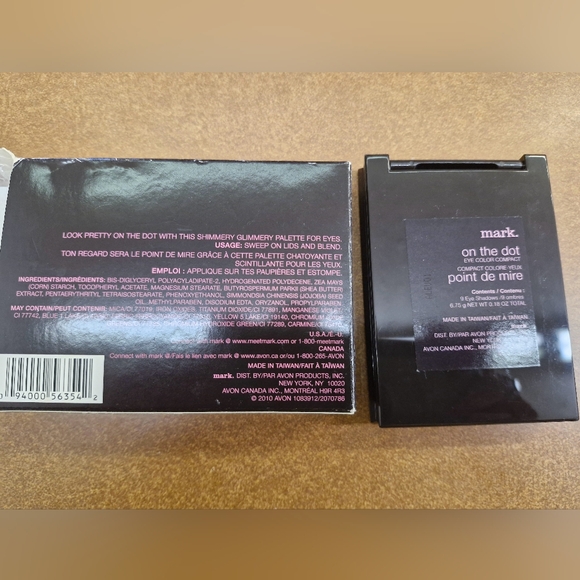 Mark. On the Dot Eye Color Compact - Picture 2 of 3